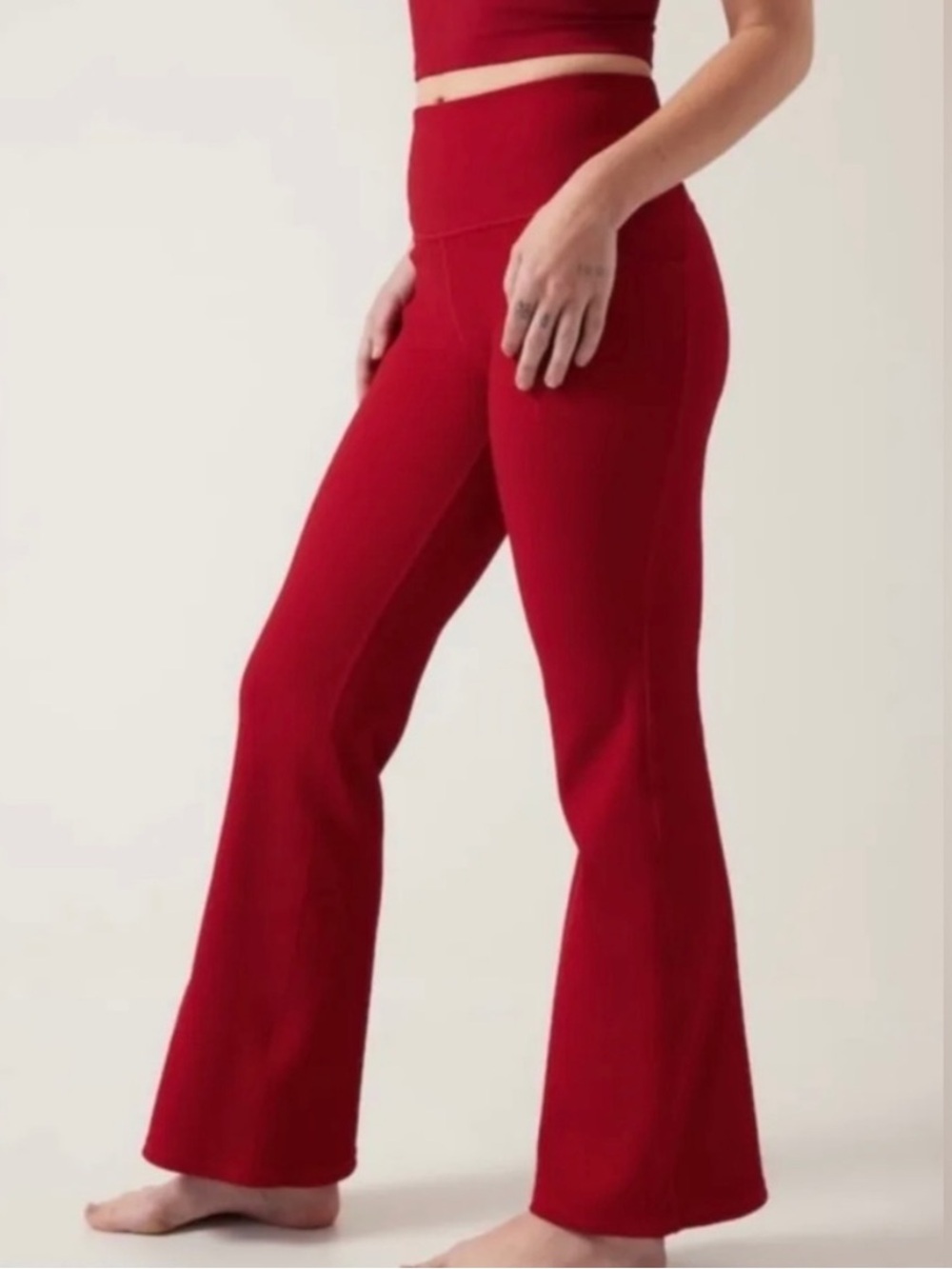 Athleta Salutation Stash Rib Flare Pants Leggings Red Ribbed Size Medium